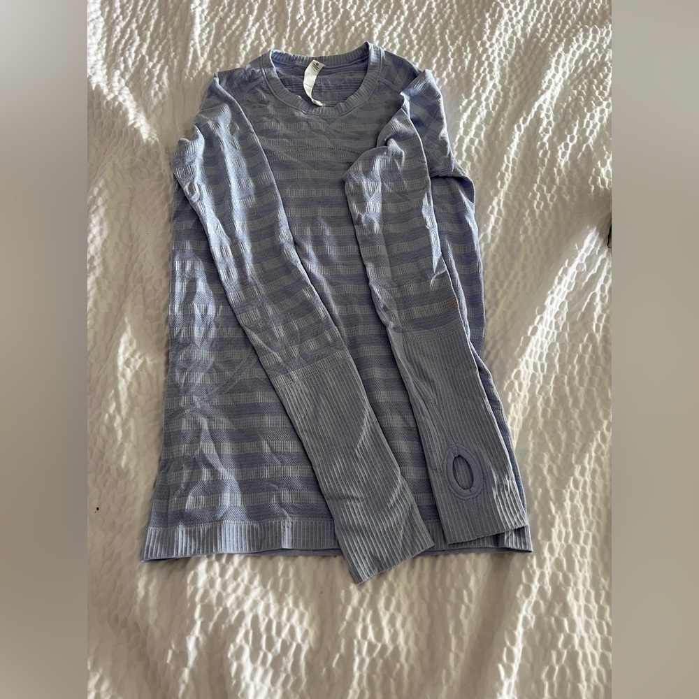 Worn Lululemon Swiftly Tech Long Sleeve Crew Size 6